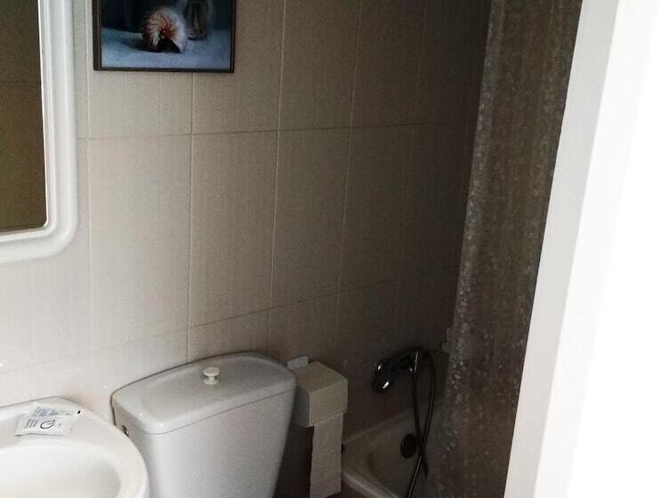 פנסיון Mar De Rosas