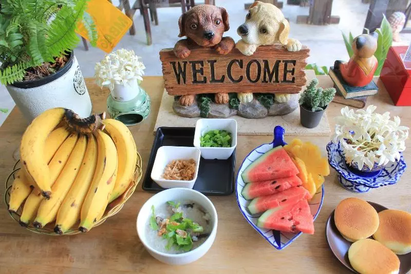 Retkeilymaja Eat N Sleep