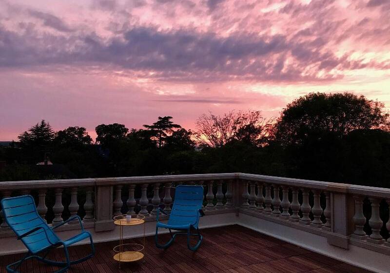 تختخواب و صبحانه Villa Talisman