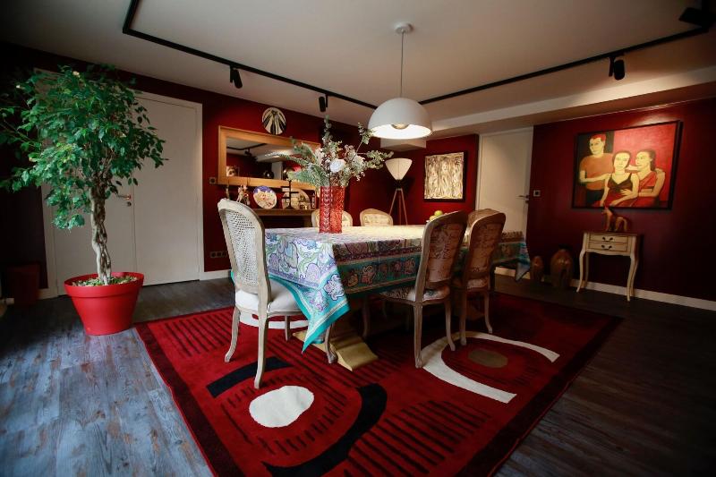 تختخواب و صبحانه Villa Talisman