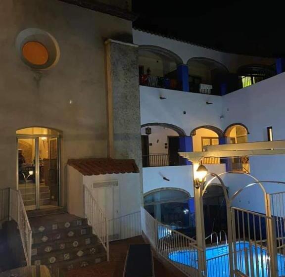 Hostel Rural La Posada De Las Cigüeñas