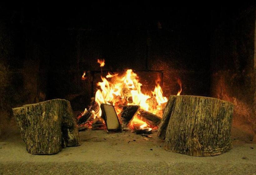 ホテル Assos Sunaba Kasri