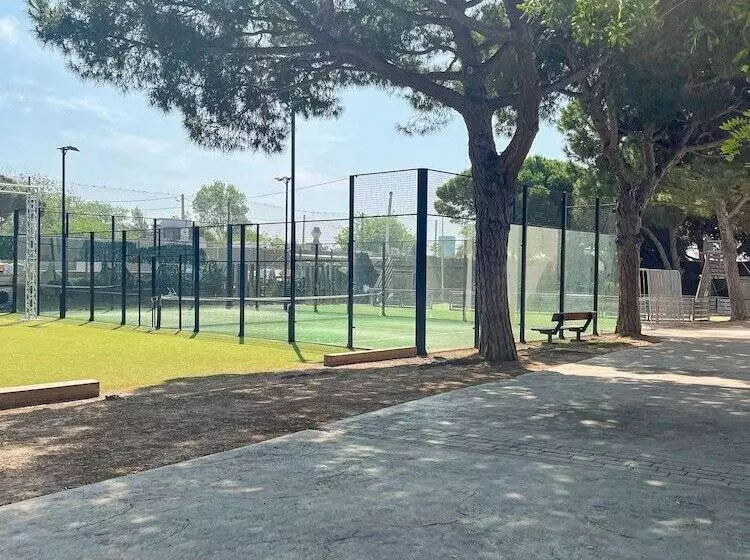 Hotelli Camping 3 Estrellas