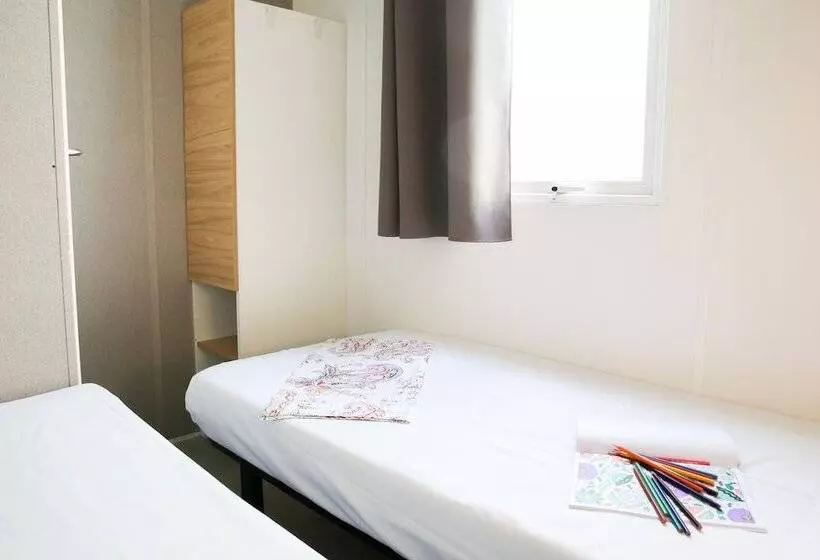 Hotelli Camping 3 Estrellas