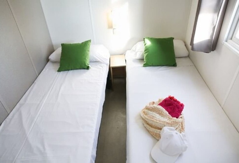 فندق Camping 3 Estrellas