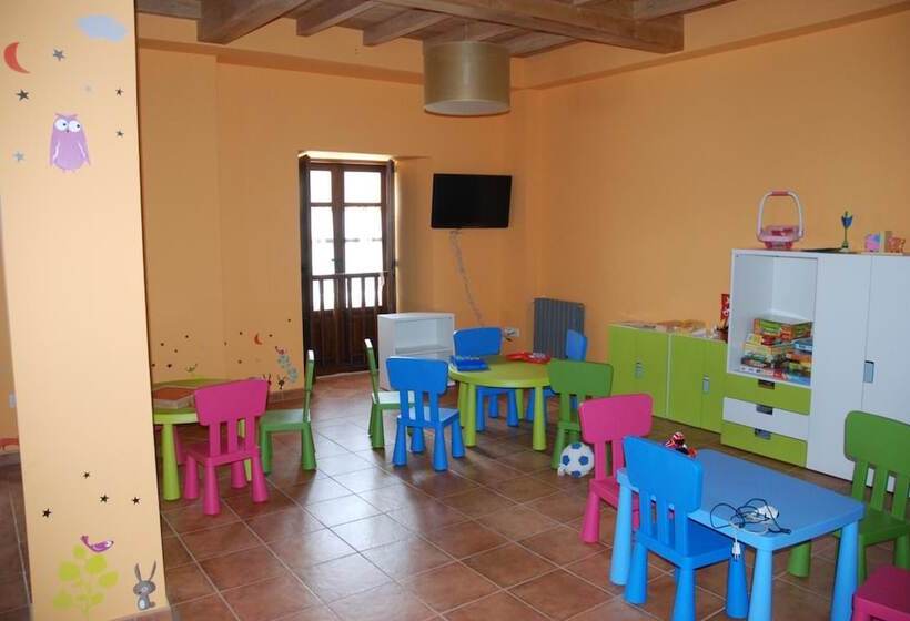 فندق ريفى La Casona De Amaido