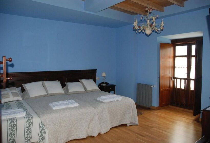 فندق ريفى La Casona De Amaido