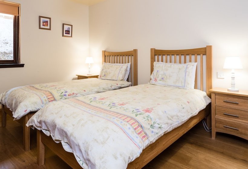 فندق Scottish Highland Lodge