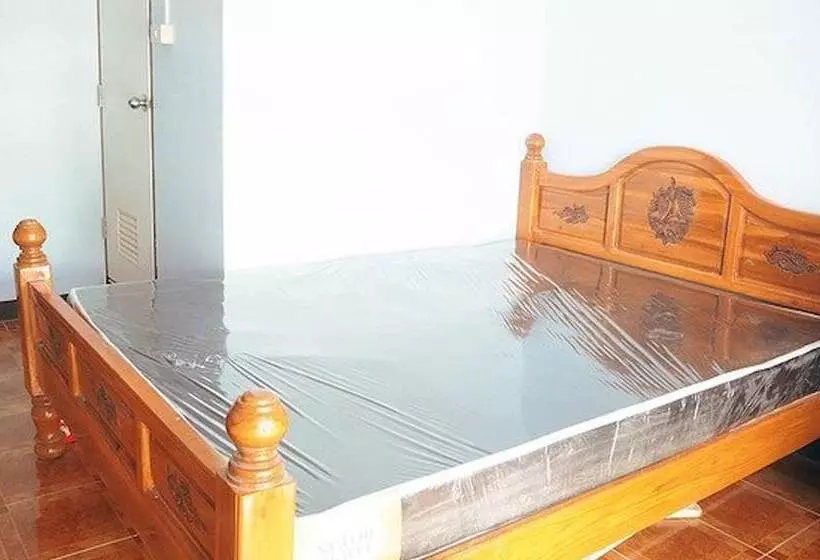 Hotelli The Trust Guesthouse