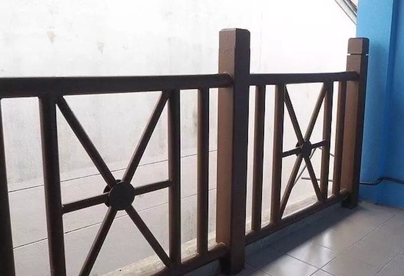 Hotelli The Trust Guesthouse