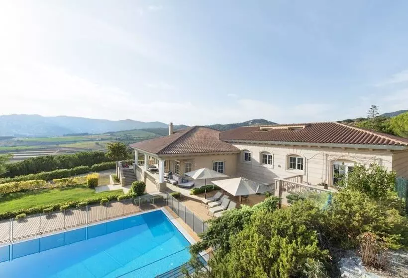 Luxury Seaview Villa By Olala Homes