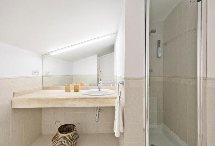 Luxury Seaview Villa By Olala Homes