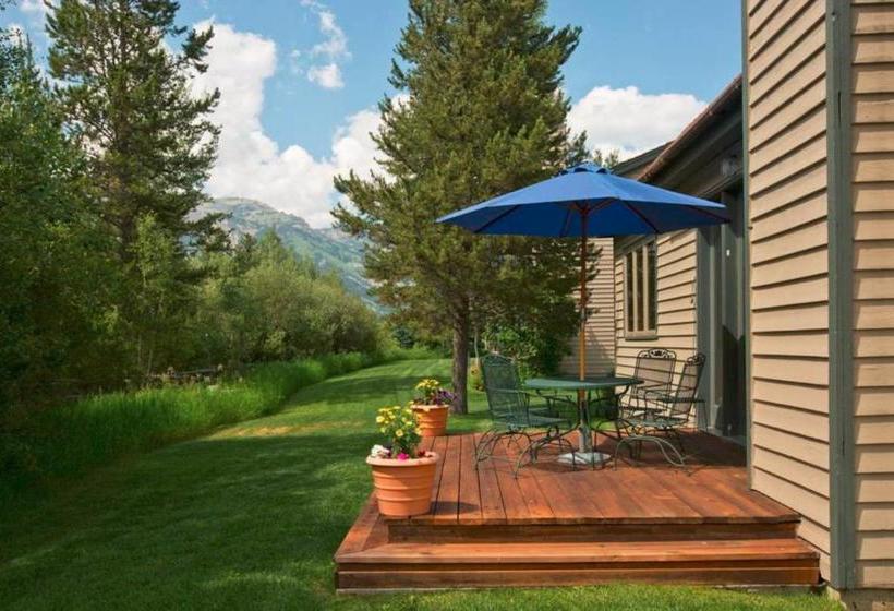 Cove By Jhrl In Wilson