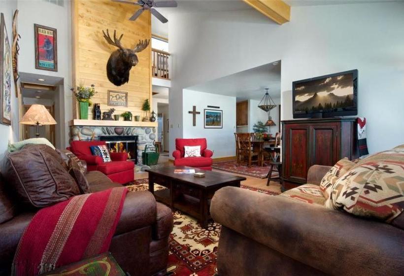 Cove By Jhrl In Wilson