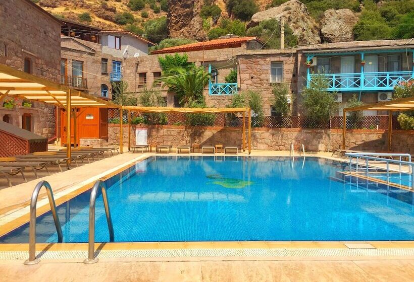 فندق Aristo Pension