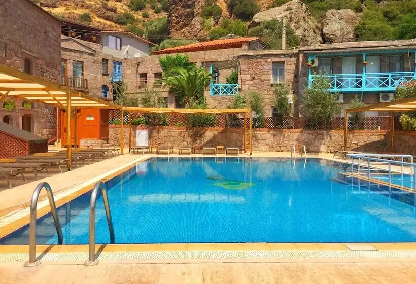 Hotelli Aristo Pension