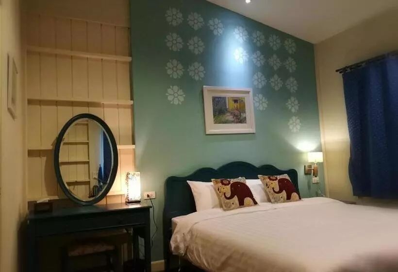 Hotel Bann Vimansamutr