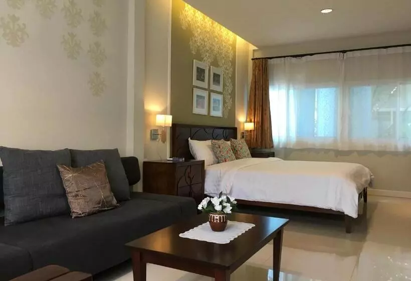 Hotel Bann Vimansamutr