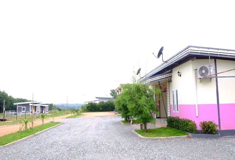 هتل Khom Kaew Resort