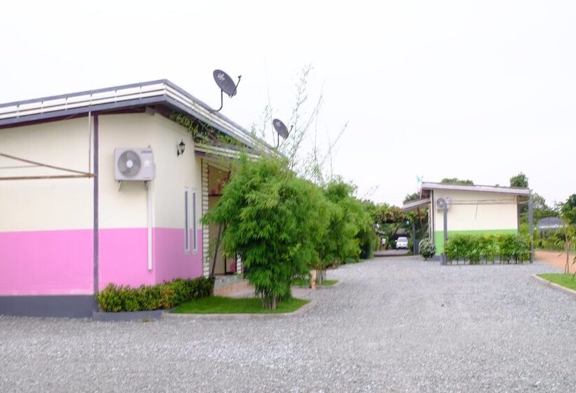 هتل Khom Kaew Resort