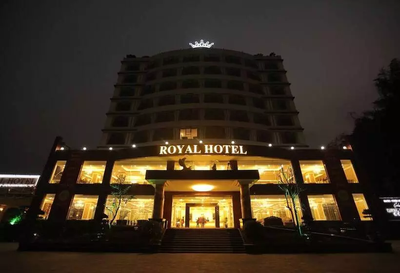 هتل Lao Cai Royal