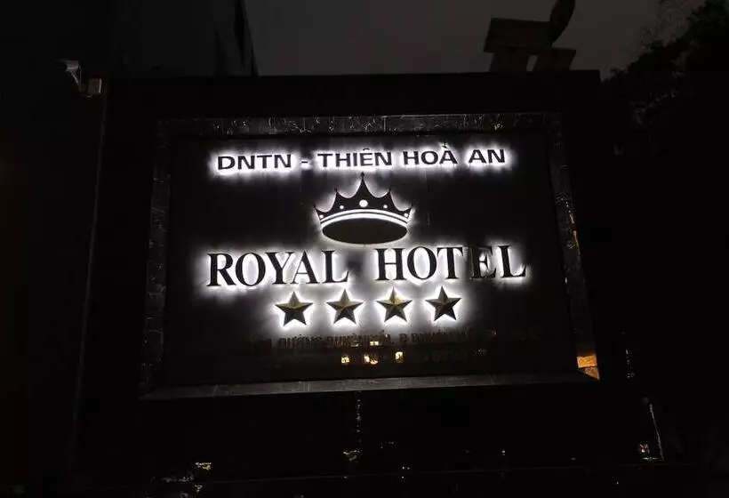 هتل Lao Cai Royal