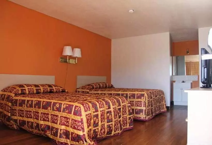 Hotelli Lonestar Inn And Suites