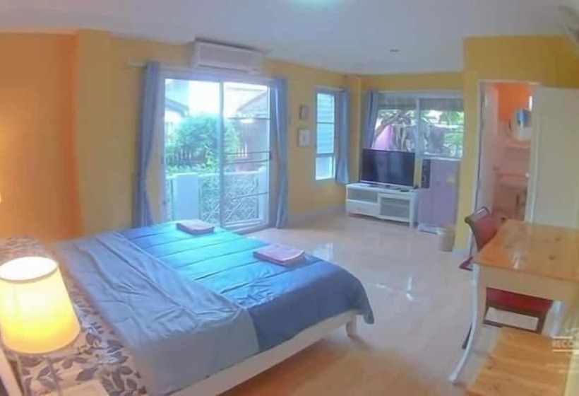 Отель Rungnatee Place & Boutique