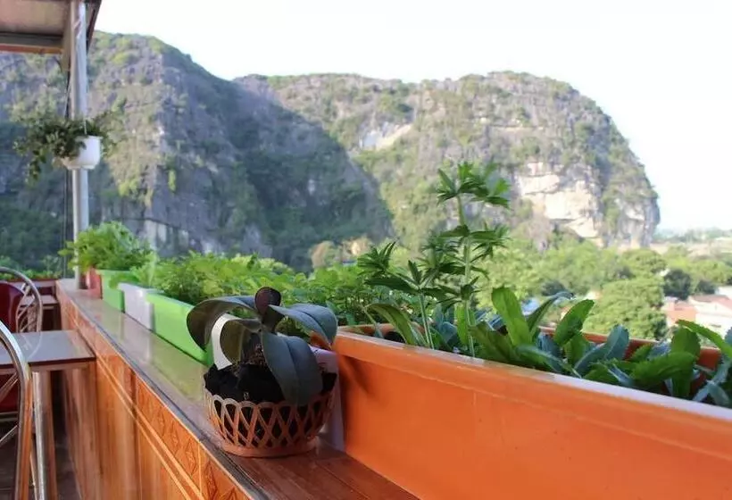 هتل Sierra Homestay