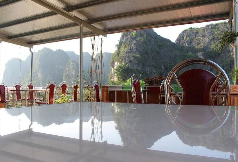 هتل Sierra Homestay