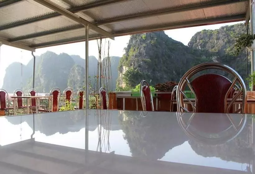 هتل Sierra Homestay