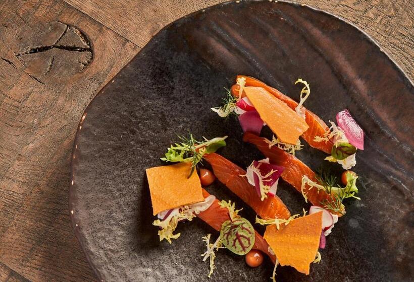 בית מלון כפרי Tudor Farmhouse