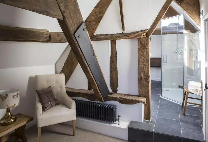 Hotelli Tudor Farmhouse