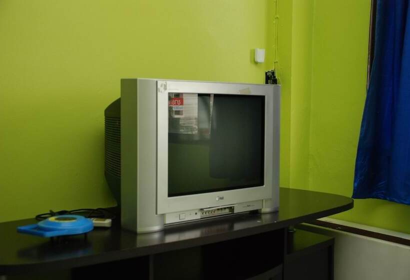 Pensió Blue Lagoon Guest House And Bar