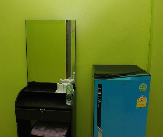 Pensió Blue Lagoon Guest House And Bar