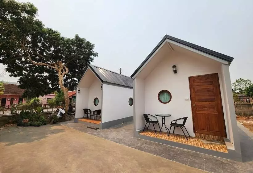 ペンション Bunrapee House