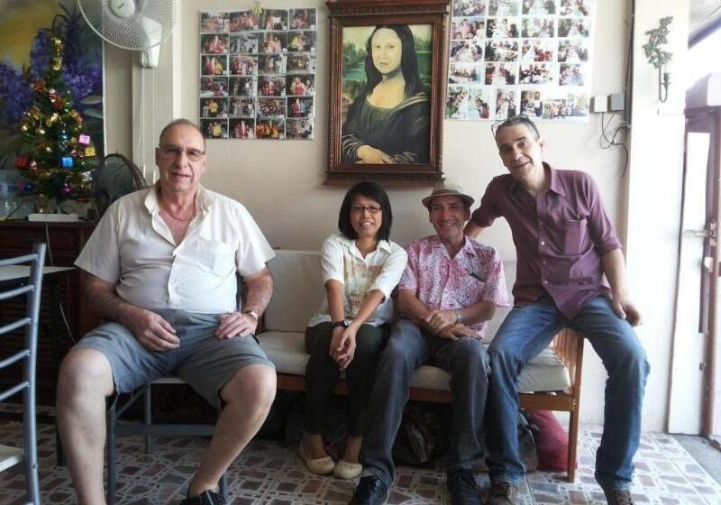 Pensão Chomhaad Guesthouse