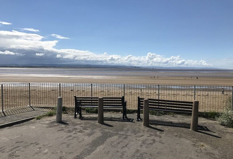 צימר Cheriton Lodge