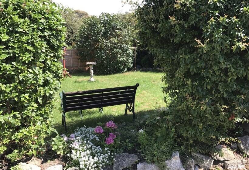 צימר Cheriton Lodge