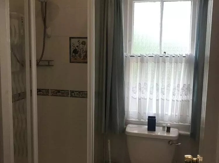 Aamiaismajoitus (B&B) Cheriton Lodge