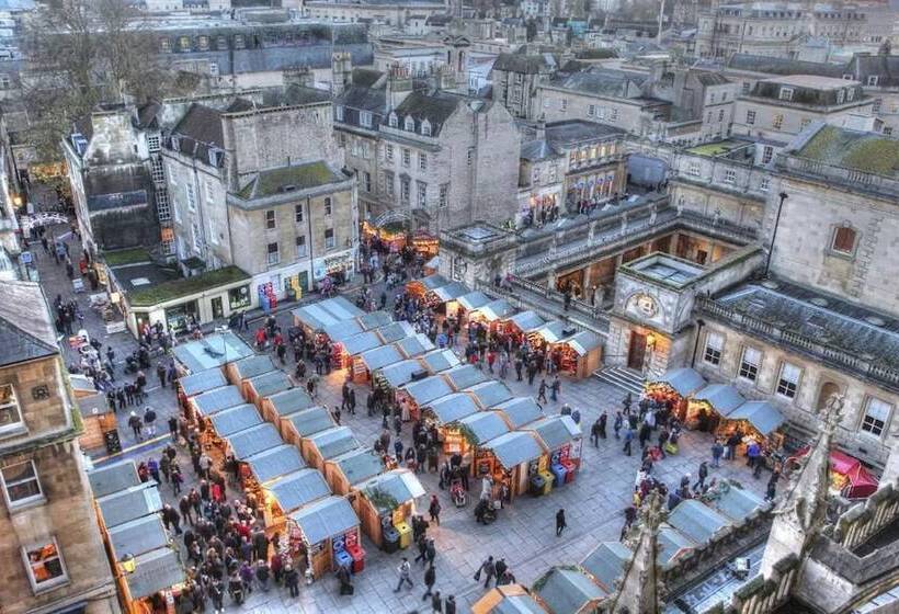 Hiding Space   Westgate Apartments