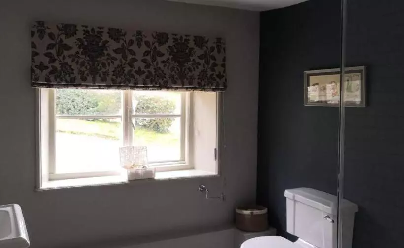 簡易ホテル The Three Horseshoes