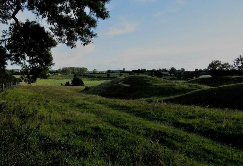 客栈 The Three Horseshoes