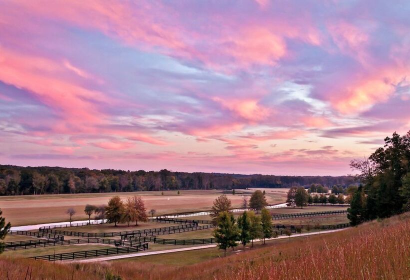 Отель Foxhall Resort