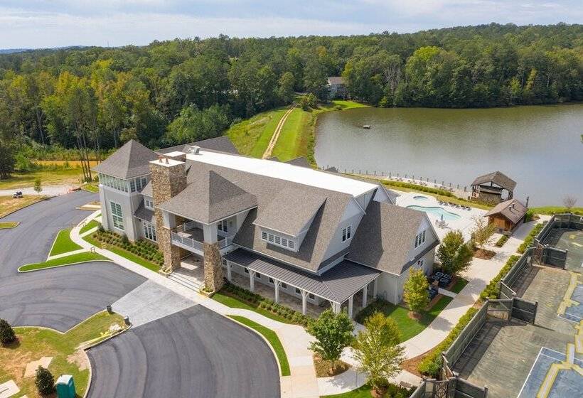 Отель Foxhall Resort