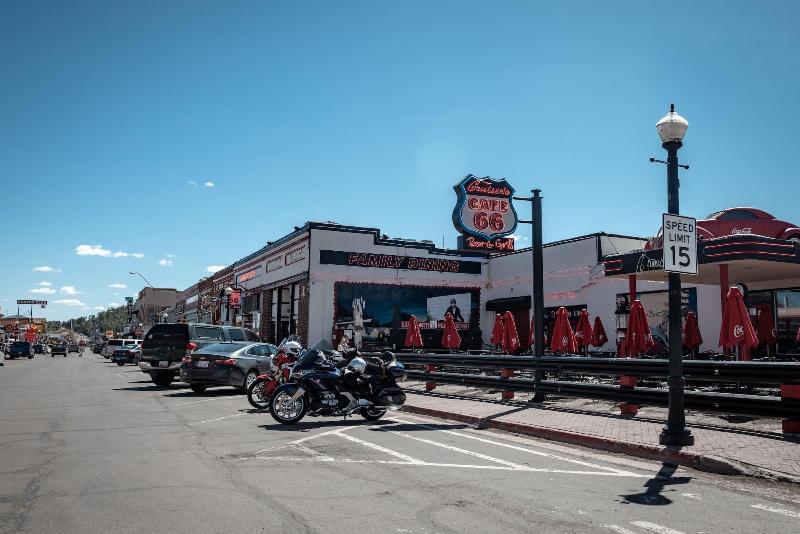 فندق على الطريق Celilo Inn