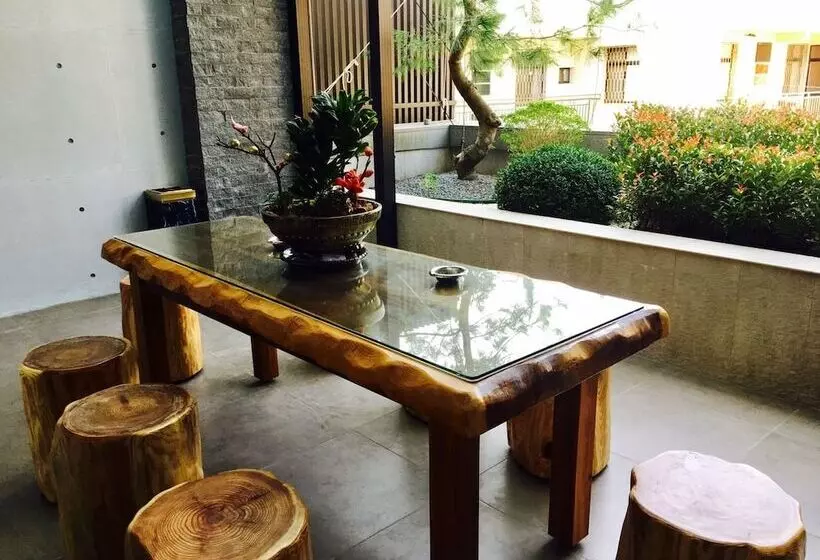 تختخواب و صبحانه Guan Ping House