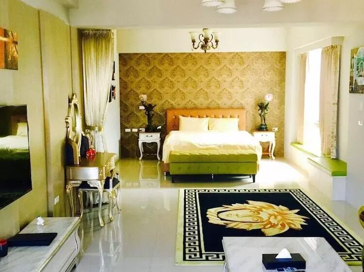 تختخواب و صبحانه Guan Ping House