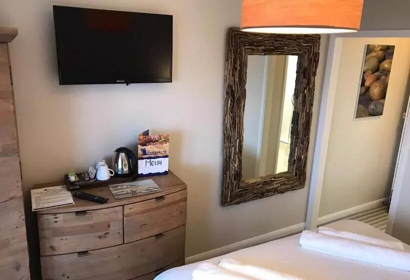 Aamiaismajoitus (B&B) The Waterfront Inn