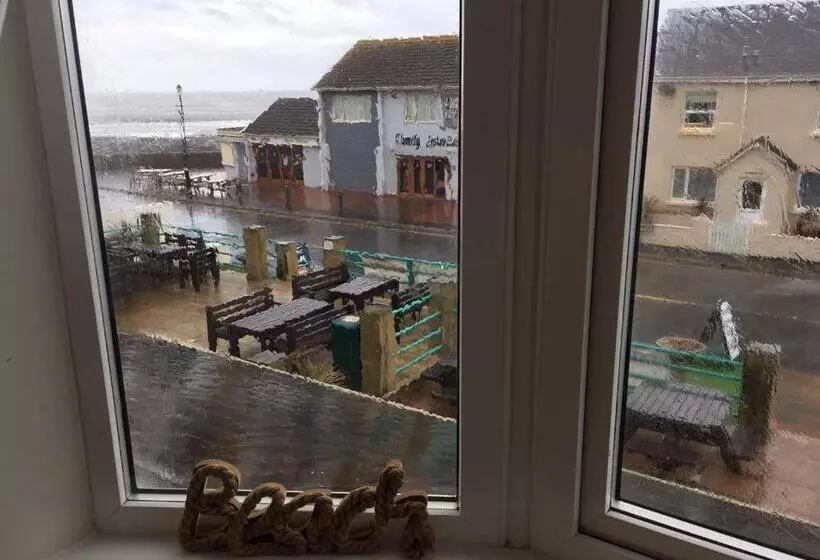 Aamiaismajoitus (B&B) The Waterfront Inn